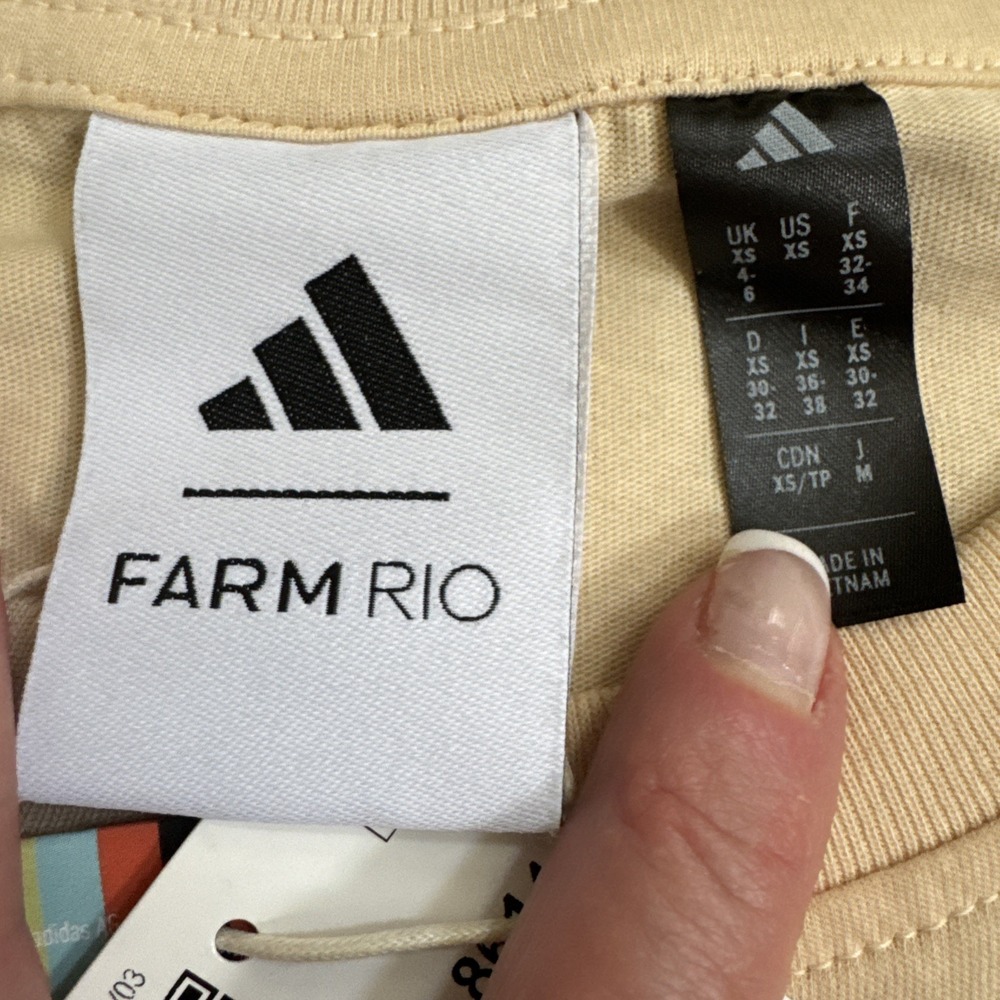 Adidas Women's Farm Hoodie JL8614 Size XS T Shirt Beige Butterfly - Picture 3 of 8